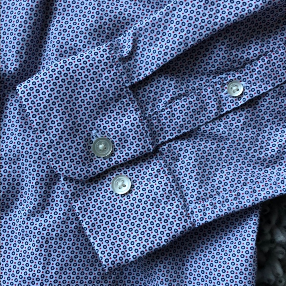 Express Extra Slim Button Down - Picture 3 of 3
